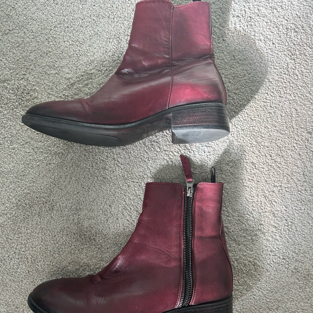EOS Maroon Leather Ankle Boots